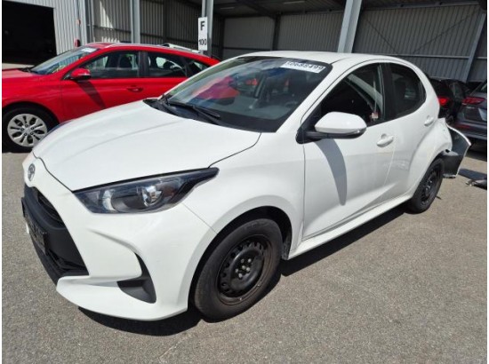 2026 Toyota Yaris Hybrid Business Edition