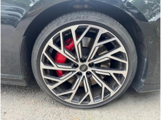 2024 Audi A8 60 TFSI e L quattro