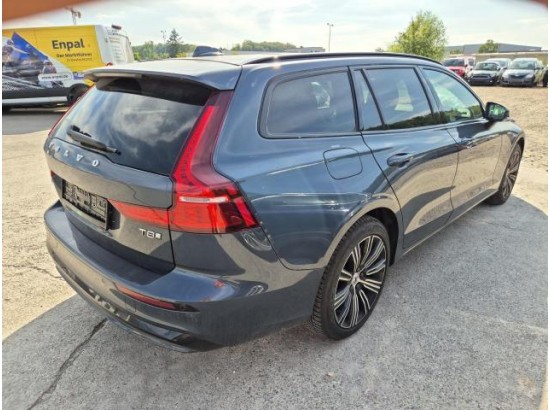 2026 Volvo V60 Kombi Plus Dark Recharge Plug-In Hybrid AWD