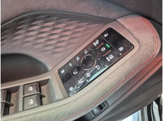 2025 Audi A5 Avant TFSI e-hybrid quattro 270 KW