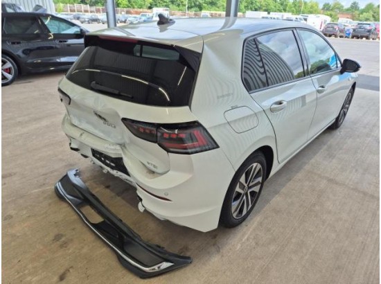 2026 Volkswagen Golf VIII Lim. 1.5 eTSI 110 kW Energy