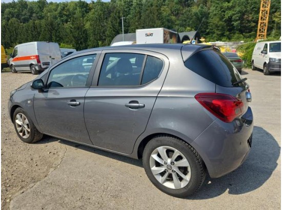 2016 Opel Corsa E drive