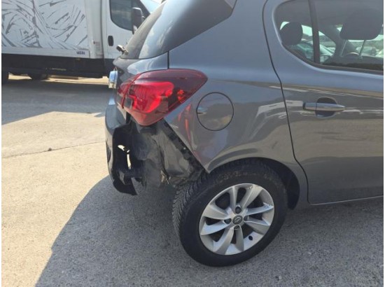 2016 Opel Corsa E drive