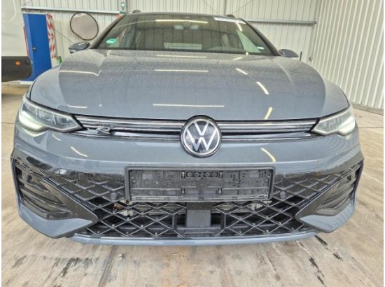 2025 Volkswagen Golf VIII Variant 1.5 eTSI 110 kW R-Line