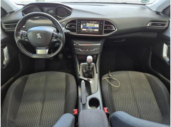 2015 Peugeot 308 Active