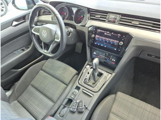 2020 Volkswagen Passat Variant Business