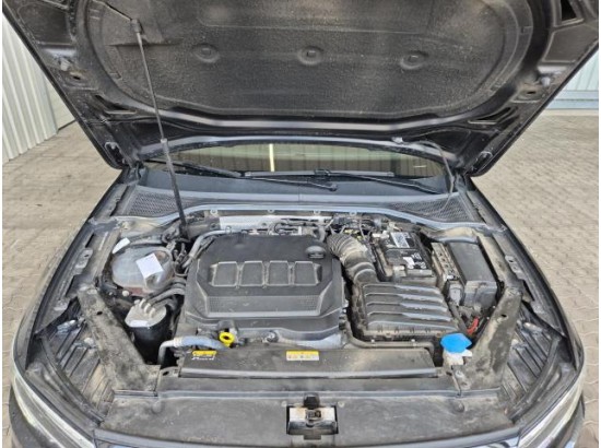 2020 Volkswagen Passat Variant Business