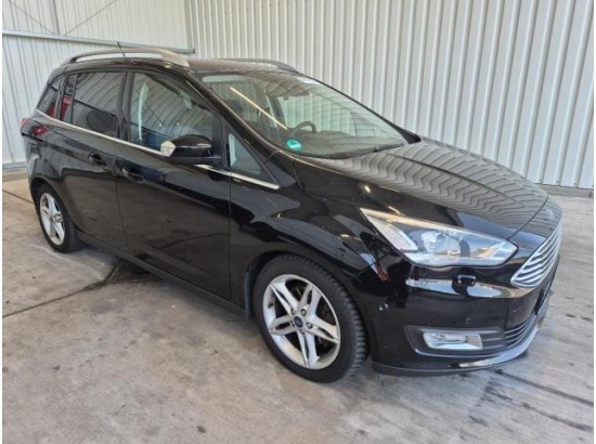 2018 Ford Grand C-Max Titanium