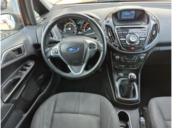 2015 Ford B-Max Titanium