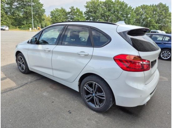 2020 BMW 2er Active Tourer 218 d Sport Line