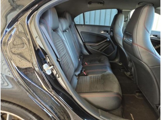 2015 Mercedes-Benz A -Klasse A 180 Street Style