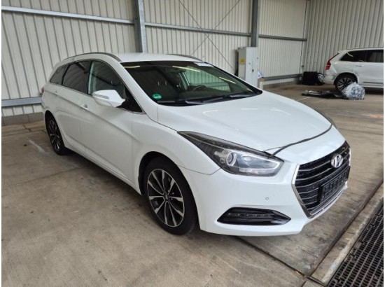 2017 Hyundai i40 cw blue Trend