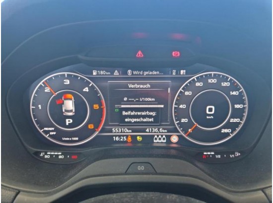2023 Audi Q2 30 TDI advanced