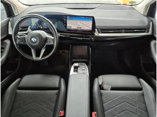 2023 BMW 2er Active Tourer 218 i Luxury Line