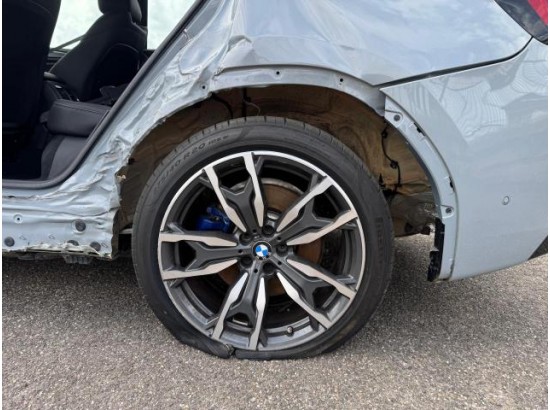 2023 BMW X3 M40 i