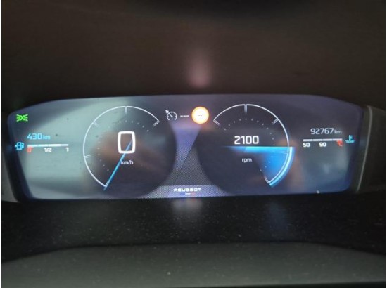 2024 Peugeot 2008 Allure
