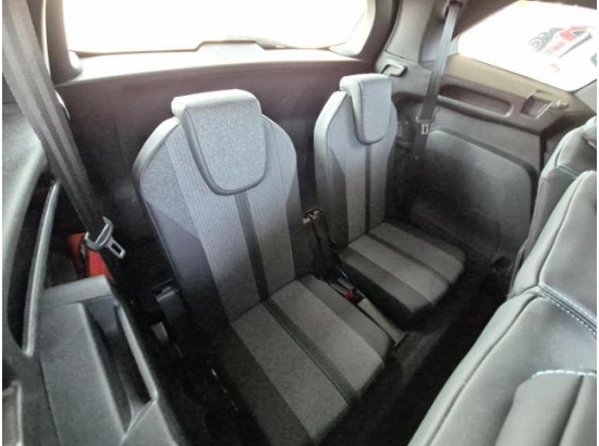 2024 Peugeot 5008 Allure Pack