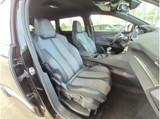 2024 Peugeot 5008 Allure Pack