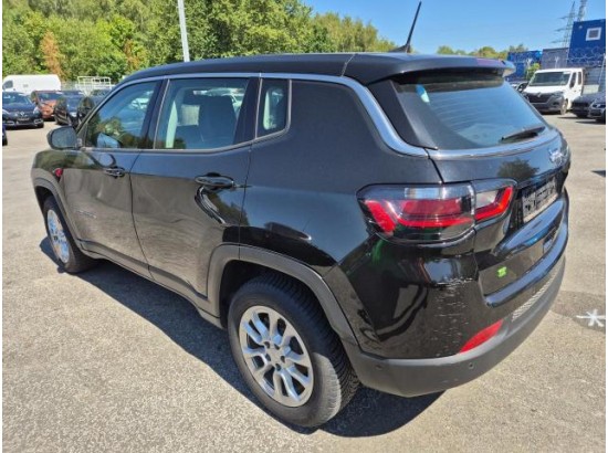 2024 Jeep Compass Altitude Mild-Hybrid FWD
