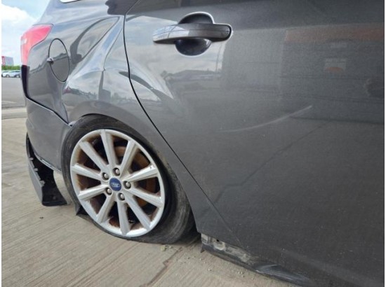 2017 Ford Focus Turnier Titanium