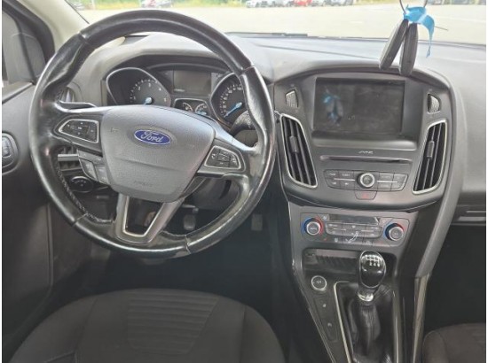 2017 Ford Focus Turnier Titanium