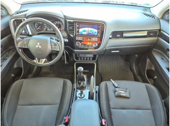 2019 Mitsubishi Outlander 2WD