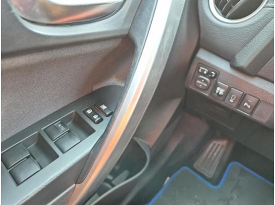 2015 Toyota Auris