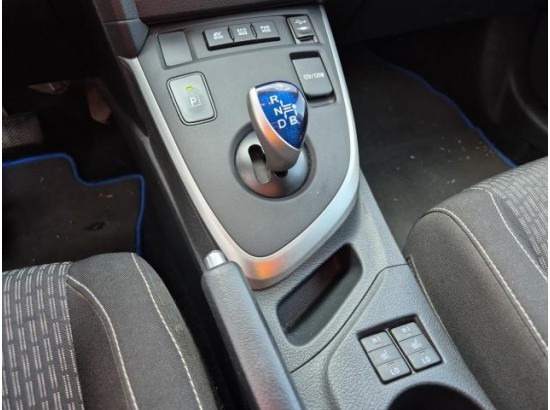 2015 Toyota Auris