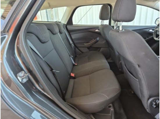 2016 Ford Focus Turnier Business