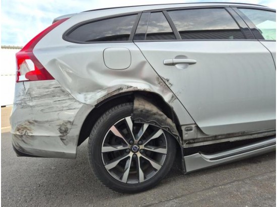 2017 Volvo V60 Kombi Linje Svart