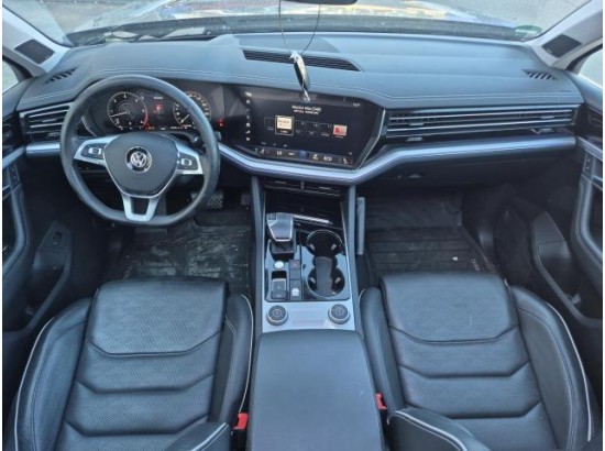 2018 Volkswagen Touareg Elegance 4Motion
