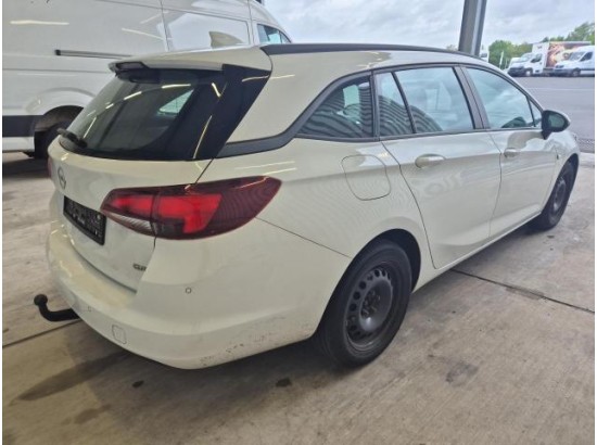 2018 Opel Astra K Sports Tourer Edition