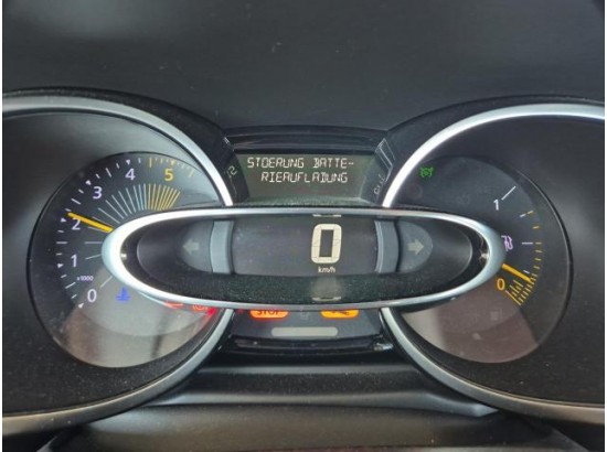 2016 Renault Clio IV Grandtour Experience