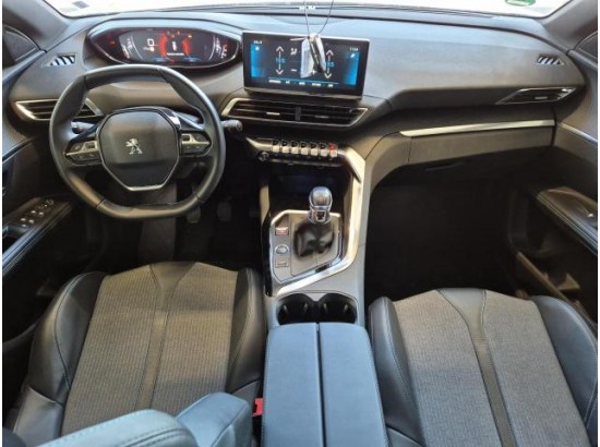 2024 Peugeot 5008 Allure Pack