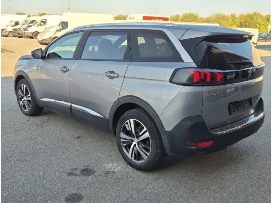 2024 Peugeot 5008 Allure Pack