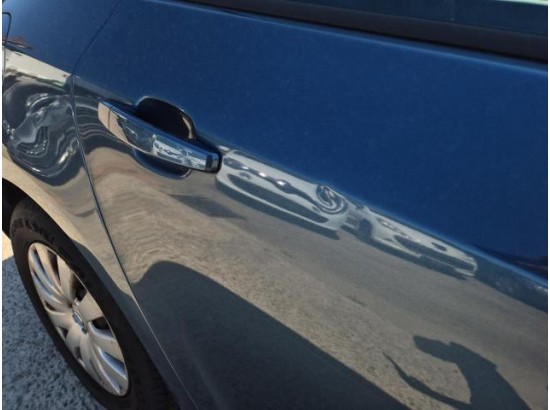 2015 Opel Astra J Lim.  Edition
