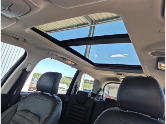 2019 Ford Galaxy Titanium