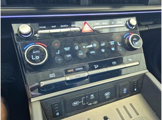 2026 Hyundai Santa Fe 1.6 T-GDI Hybrid 158 kW 4WD Blackline