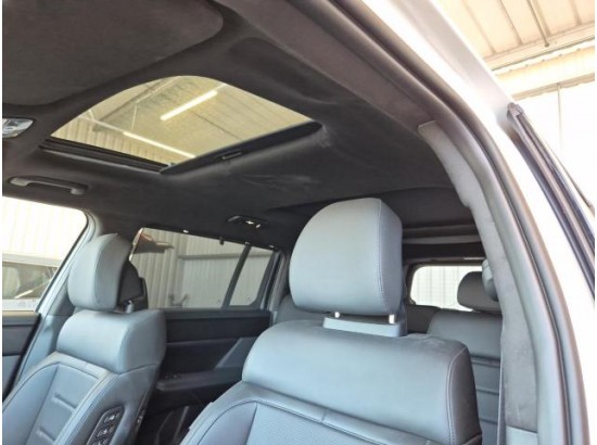 2026 Hyundai Santa Fe 1.6 T-GDI Hybrid 158 kW 4WD Blackline