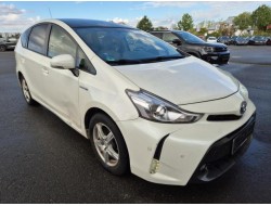 2016 Toyota Prius + Comfort