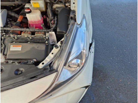 2016 Toyota Prius + Comfort
