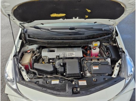2016 Toyota Prius + Comfort