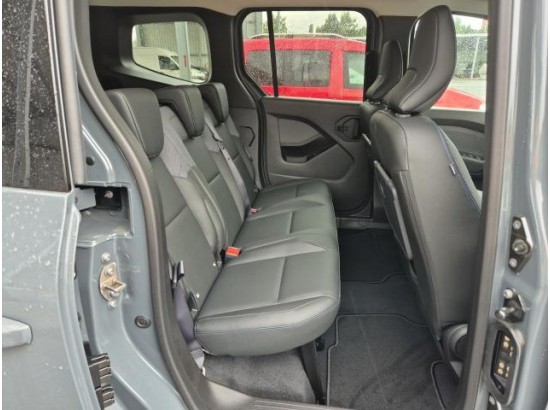2026 Nissan Townstar Kombi L1 Tekna