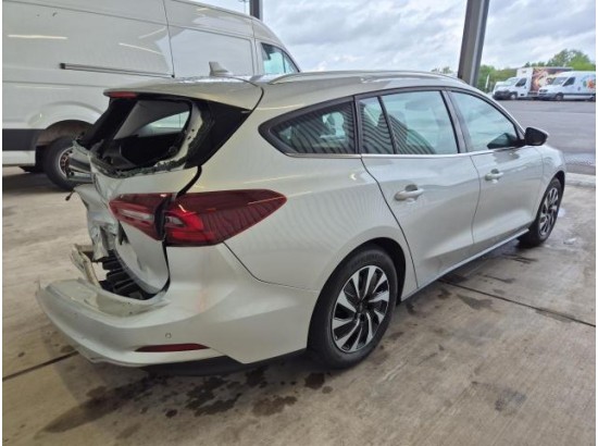 2024 Ford Focus Turnier Titanium
