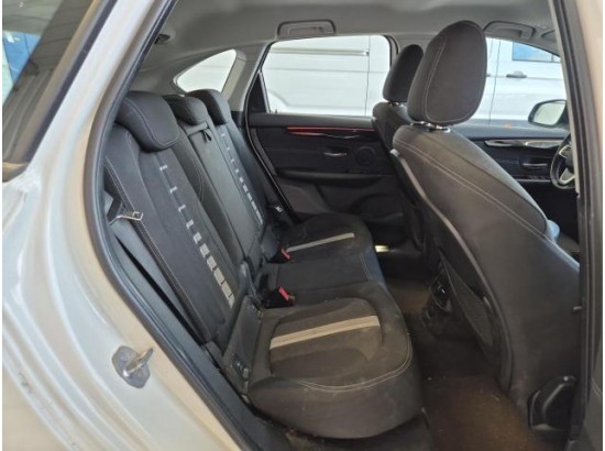 2016 BMW 2er Active Tourer 218 d Sport Line