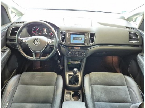 2017 Volkswagen Sharan Highline BMT/Start-Stopp
