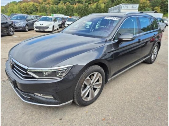 2023 Volkswagen Passat Variant Elegance