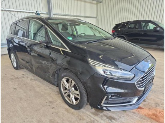 2022 Ford S-Max Titanium