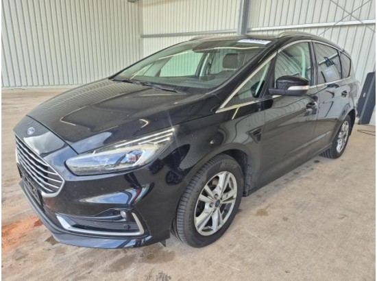 2022 Ford S-Max Titanium