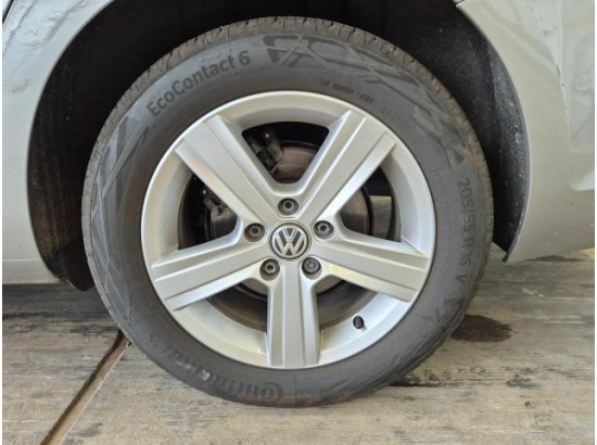 2015 Volkswagen Golf VII Variant Comfortline BMT